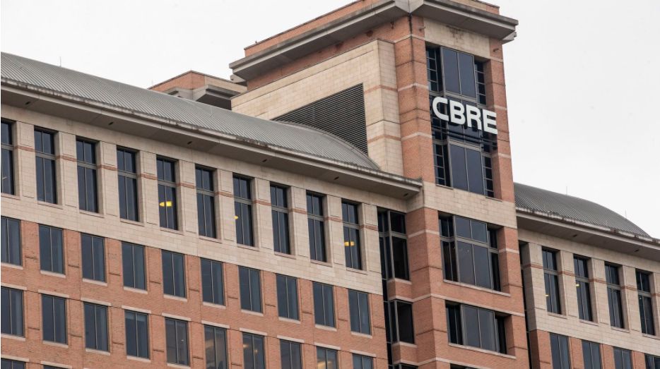 Dallas approves millions in economic incentives for new CBRE tower and jobs