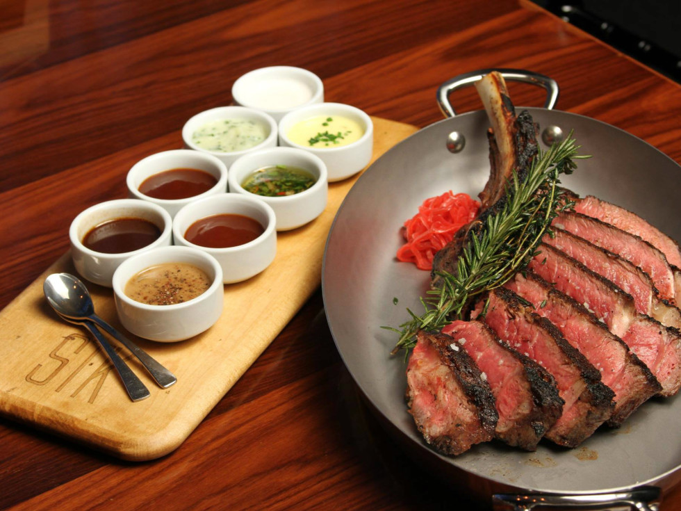 New York-based steakhouse with DJ vibe boogies into Uptown Dallas