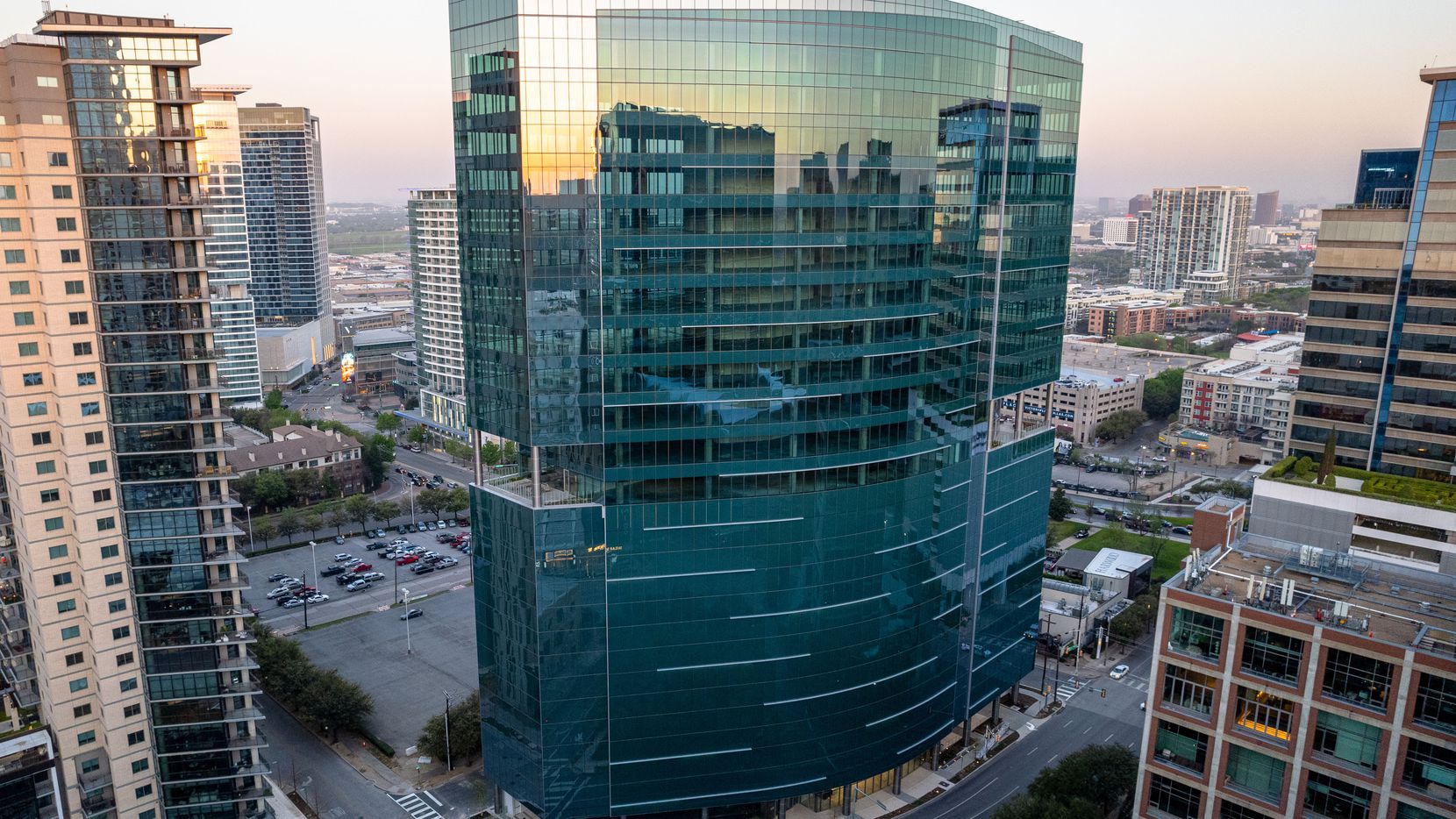 Commercial property firm is the latest tenant in new Uptown Dallas high-rise