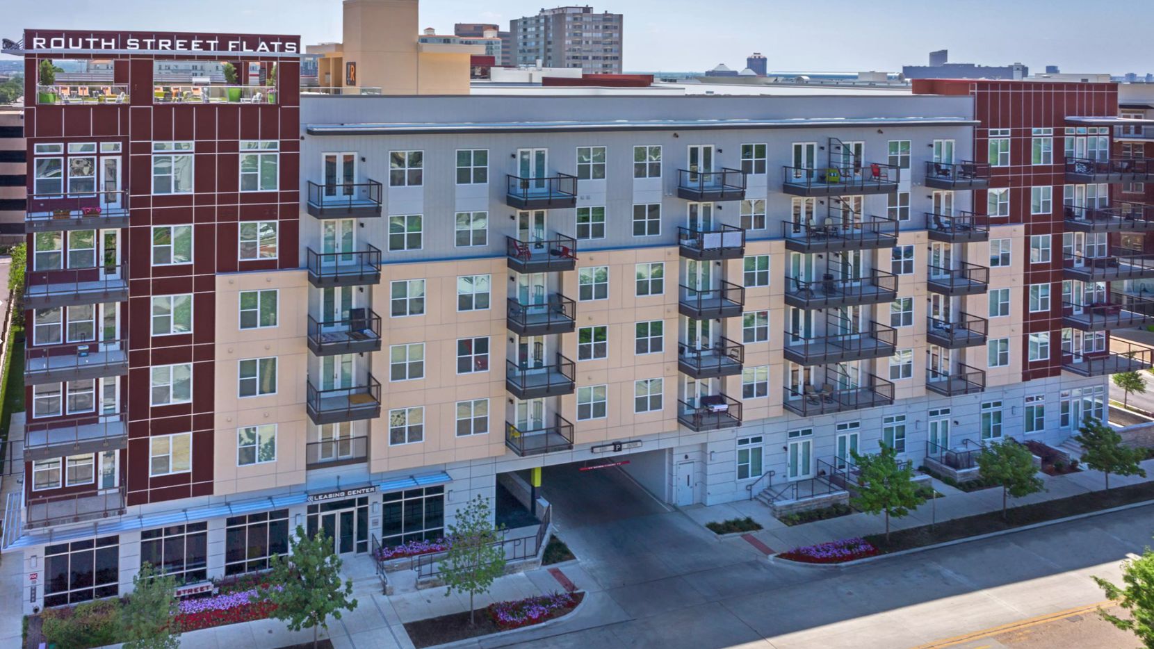 North Carolina investor adds to Dallas holdings with an Uptown apartment buy